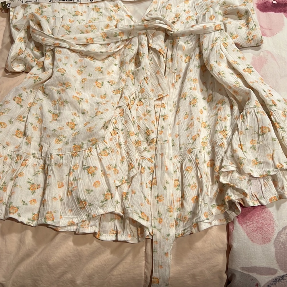 Billabong Wrap and Roll Floral mini dress - Picture 6 of 8